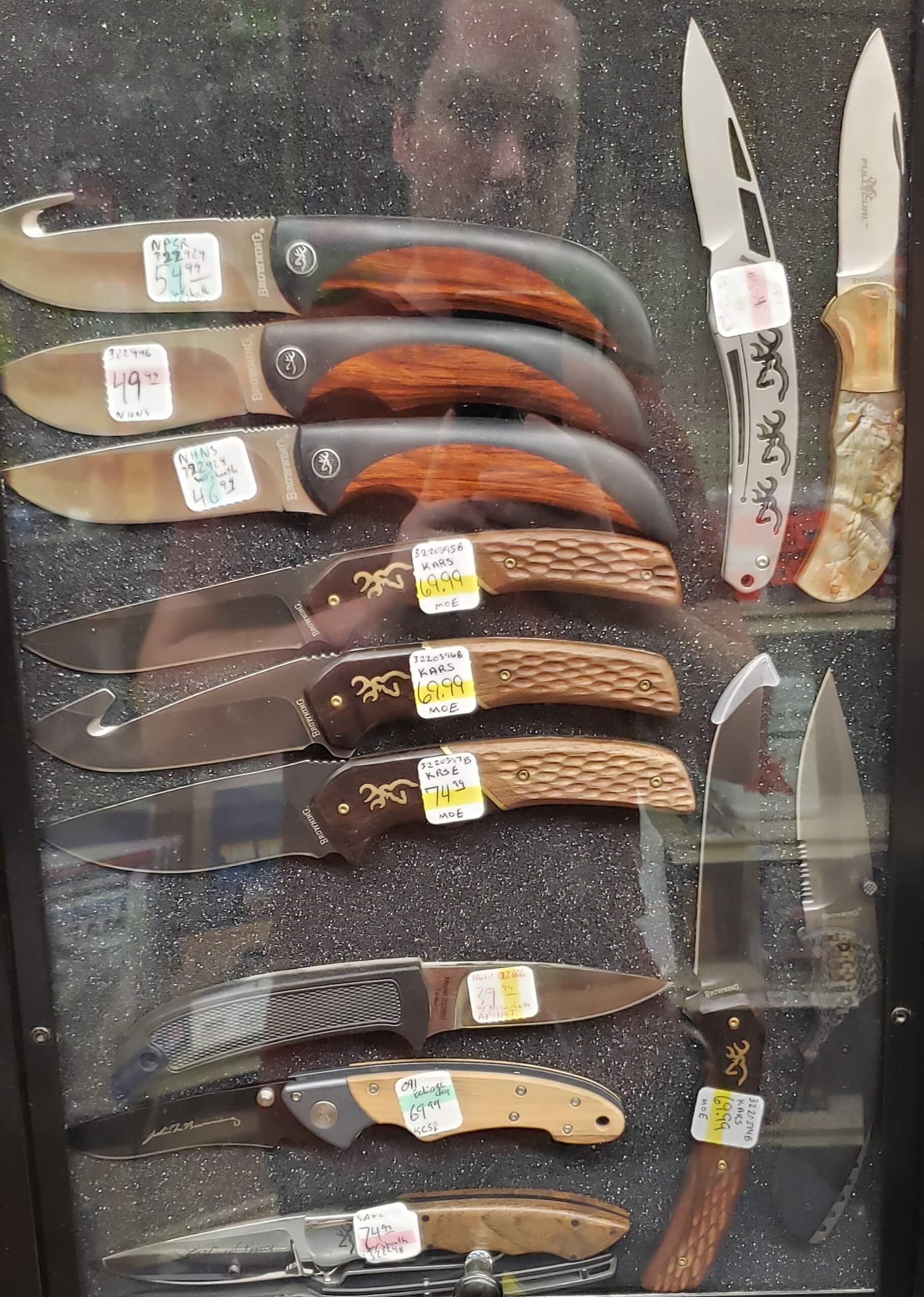 Knife Display